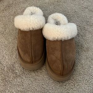 UGG platform Slip-ons